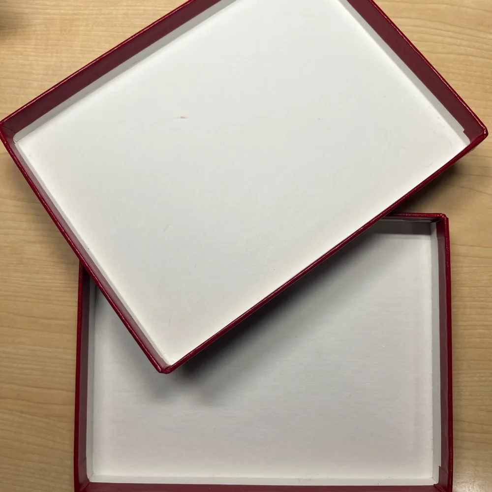 Cartier Red Box. - Picture 4 of 9